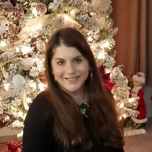 Meet your Posher, Lynette